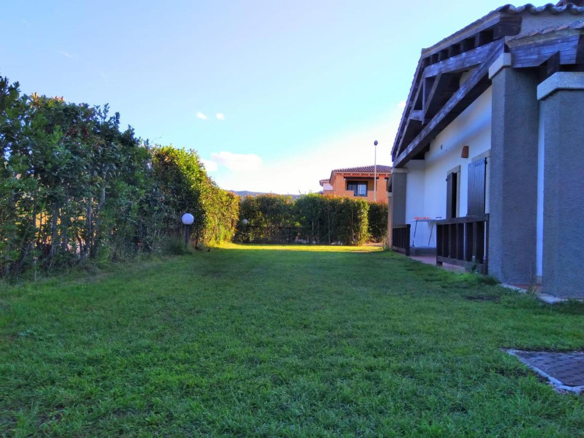 Villa Raffaello Porto San Paolo  Luaran gambar